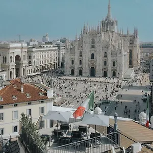 Prestige Boutique - Piazza Duomo View , Milaan Italië