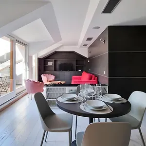 Apartment Italianway - Corso Venezia 7, Milan